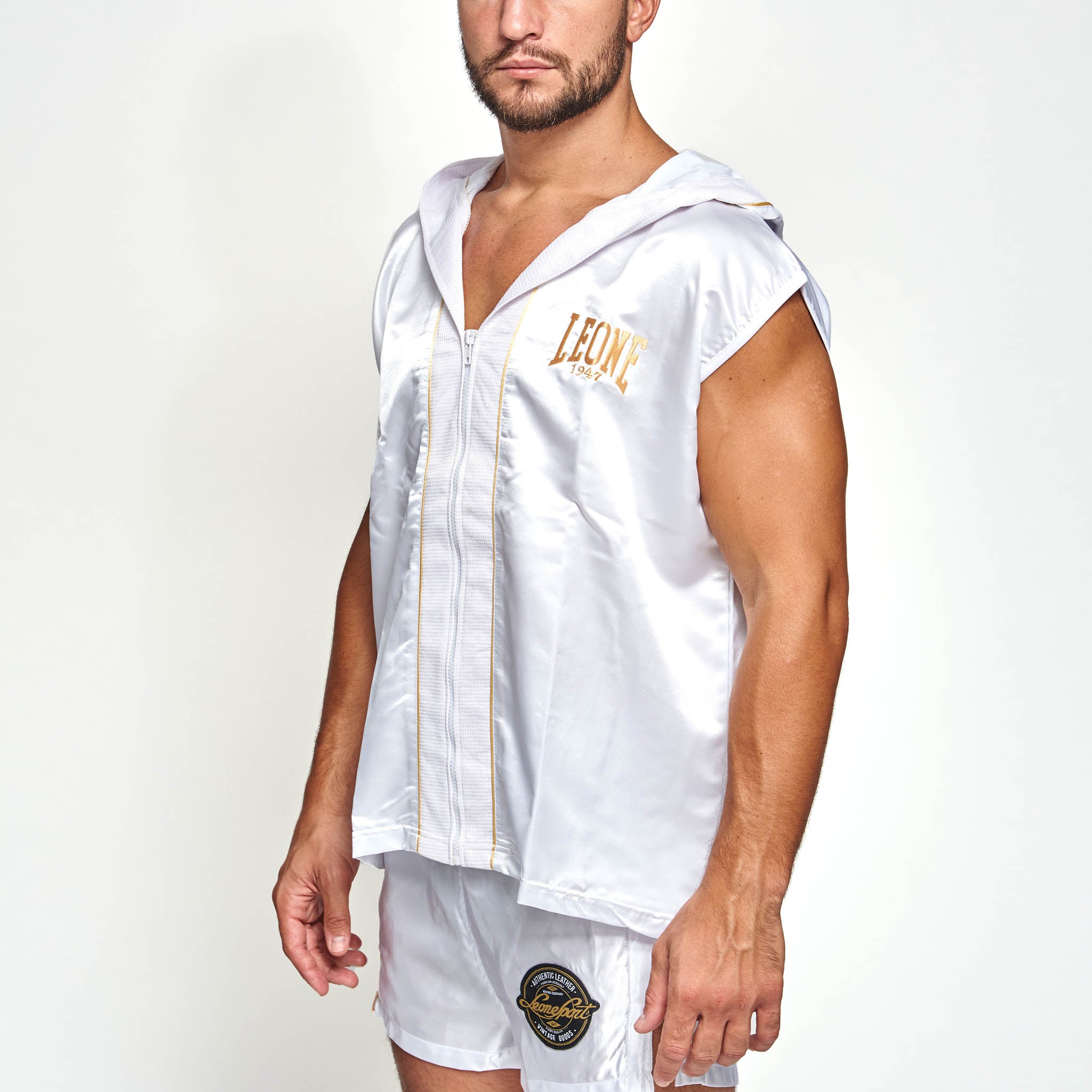 PREMIUM SLEEVELESS BOXING GOWN