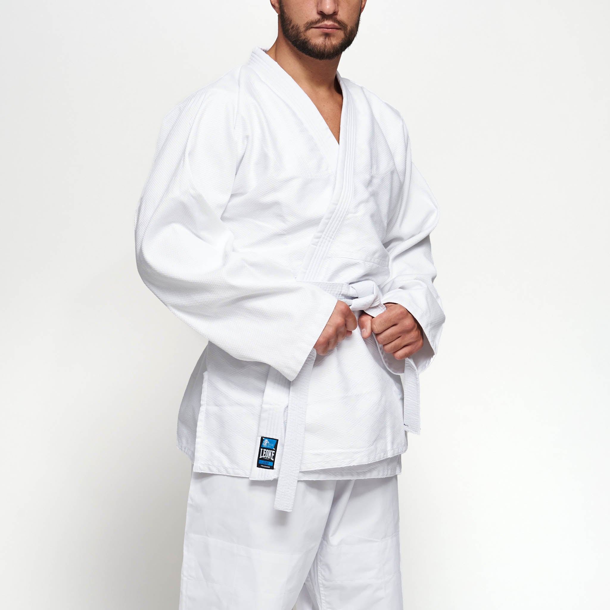 JUDO SUIT