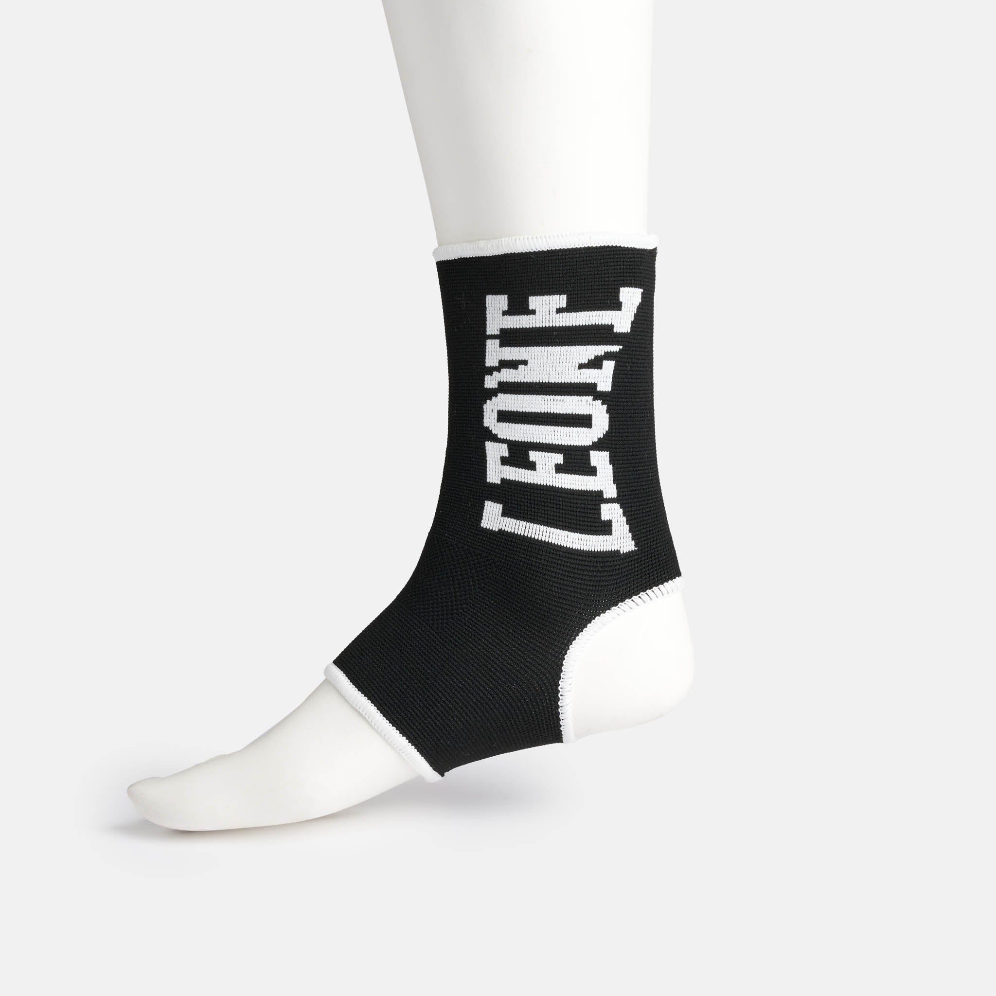 JACQUARD ANKLE GUARDS