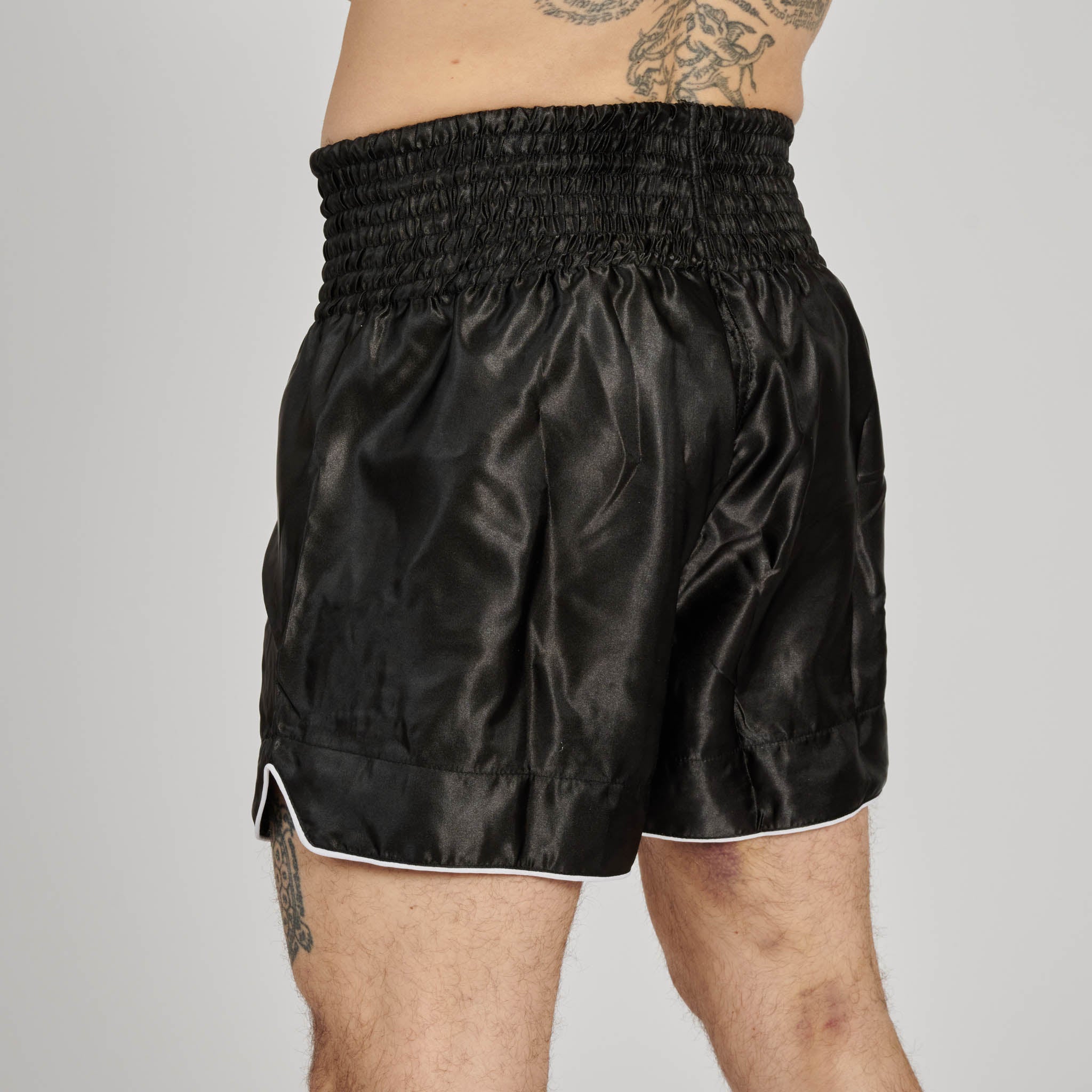 BASIC THAI SHORTS