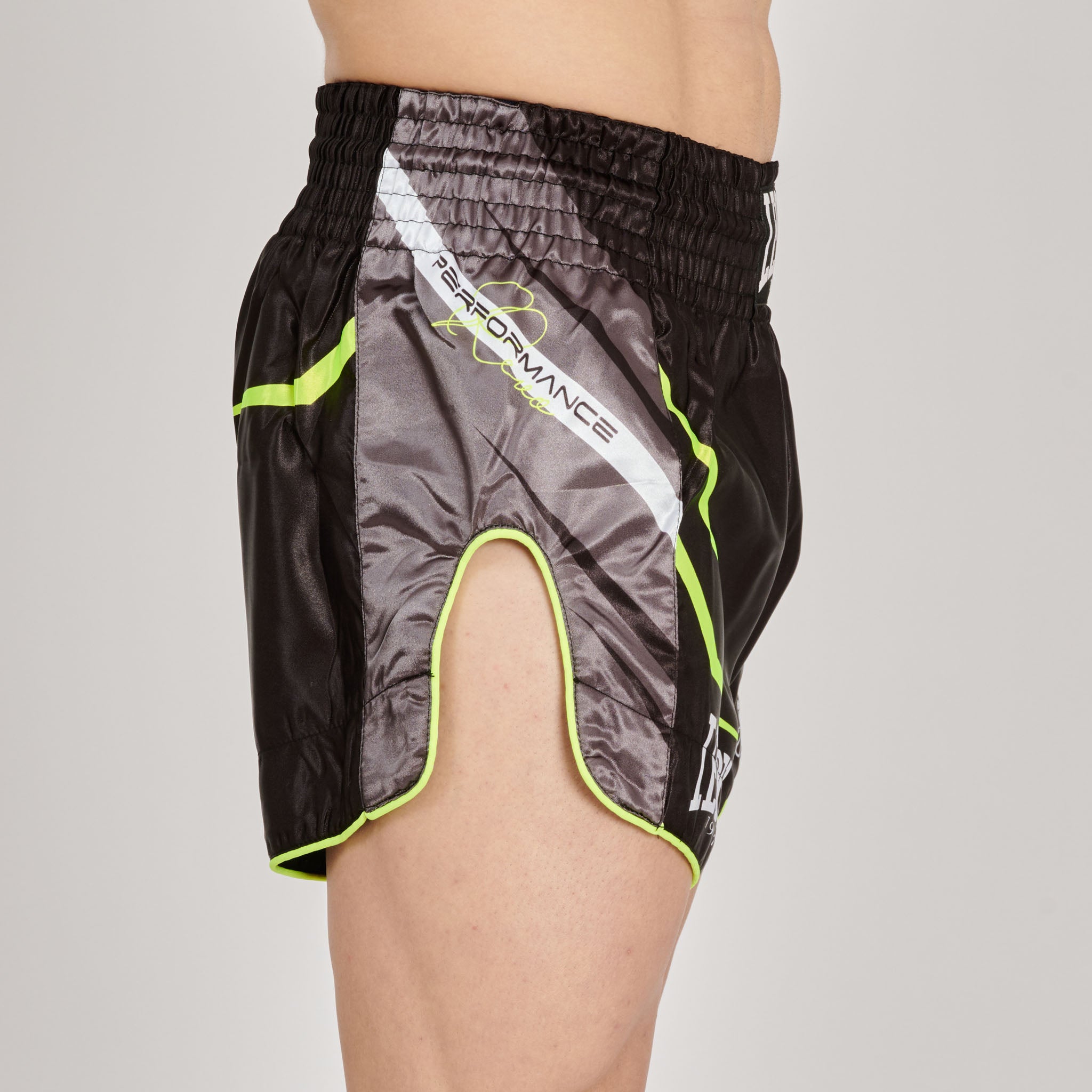 REVO FLUO KICK SHORTS