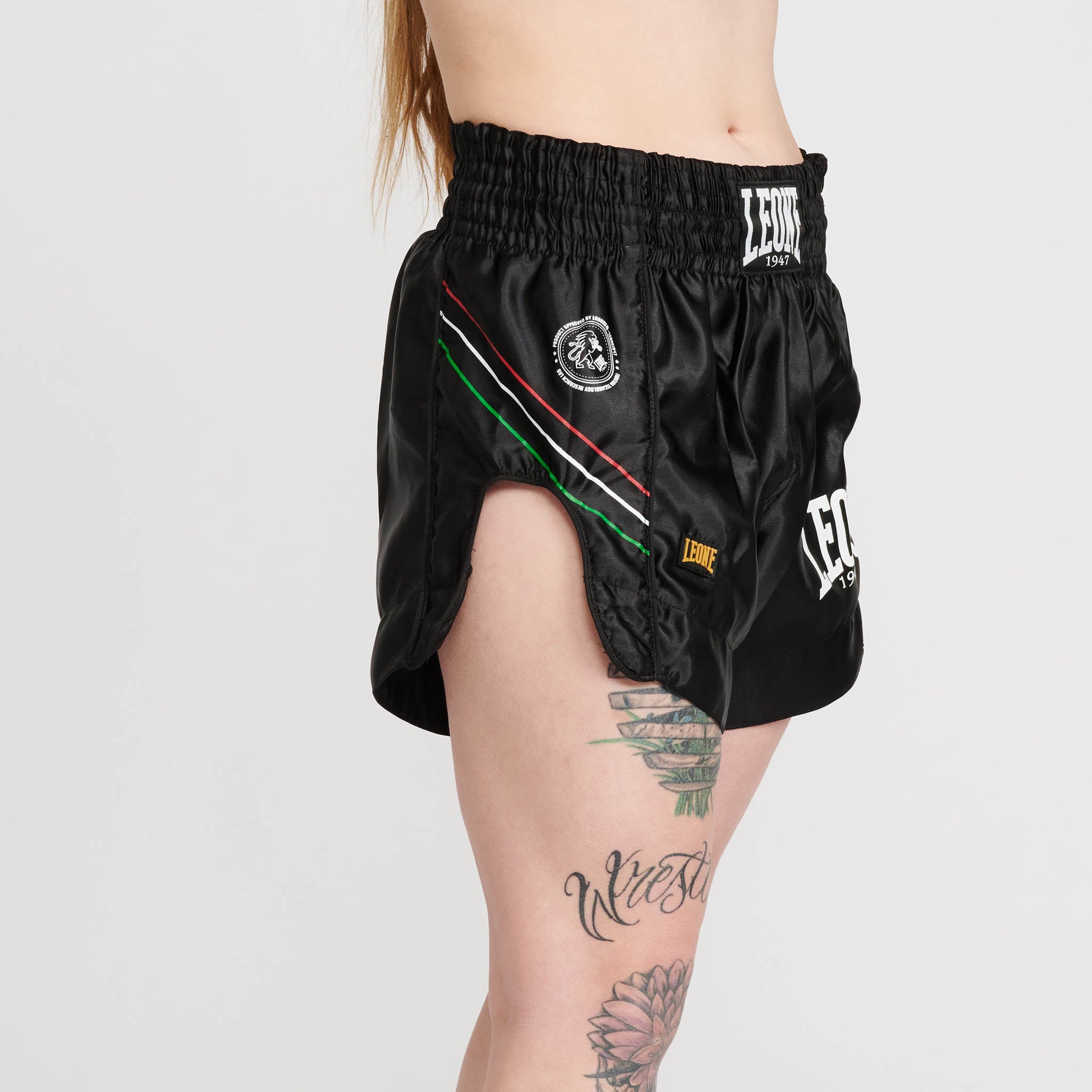 FLAG KICK-THAI SHORTS