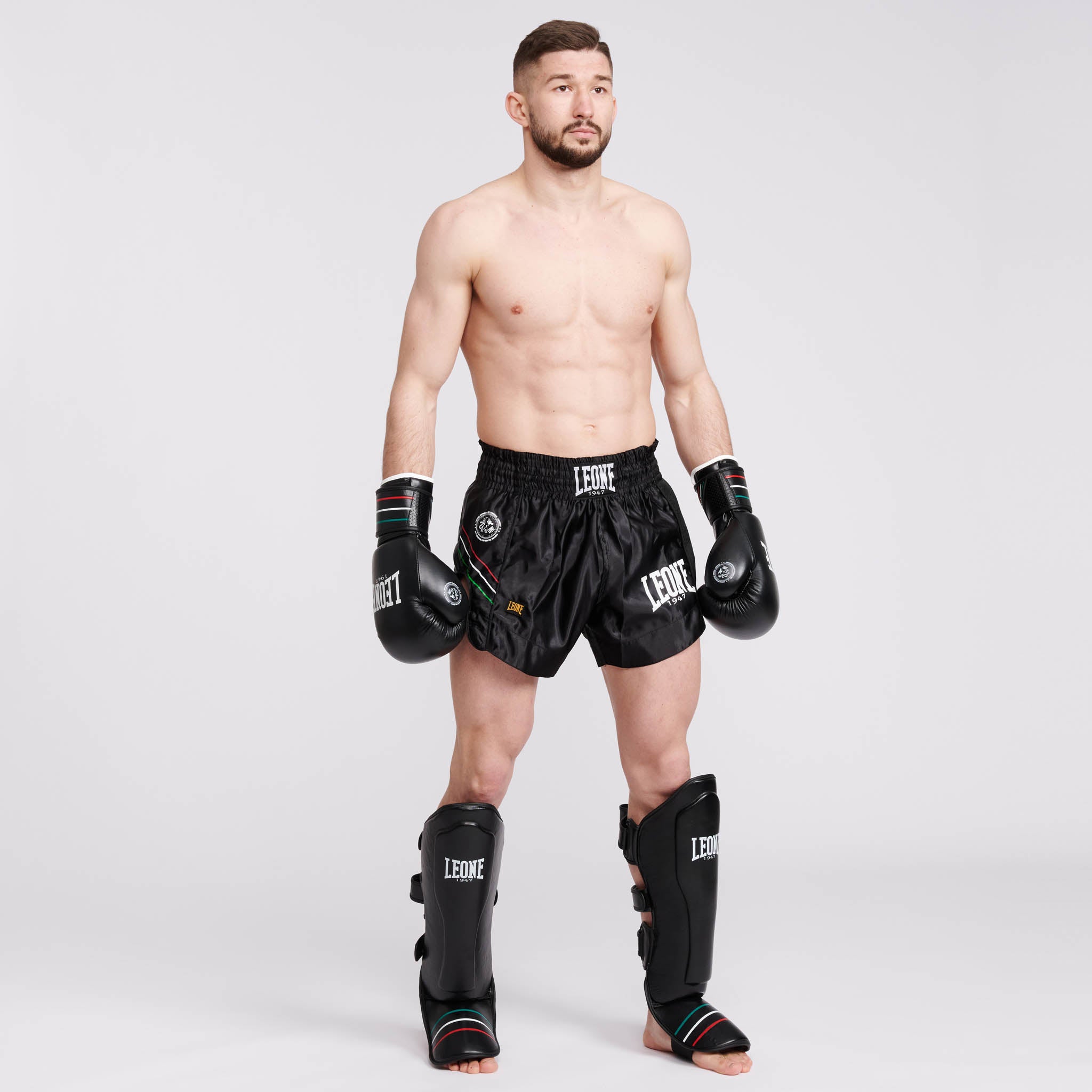 FLAG KICK-THAI SHORTS