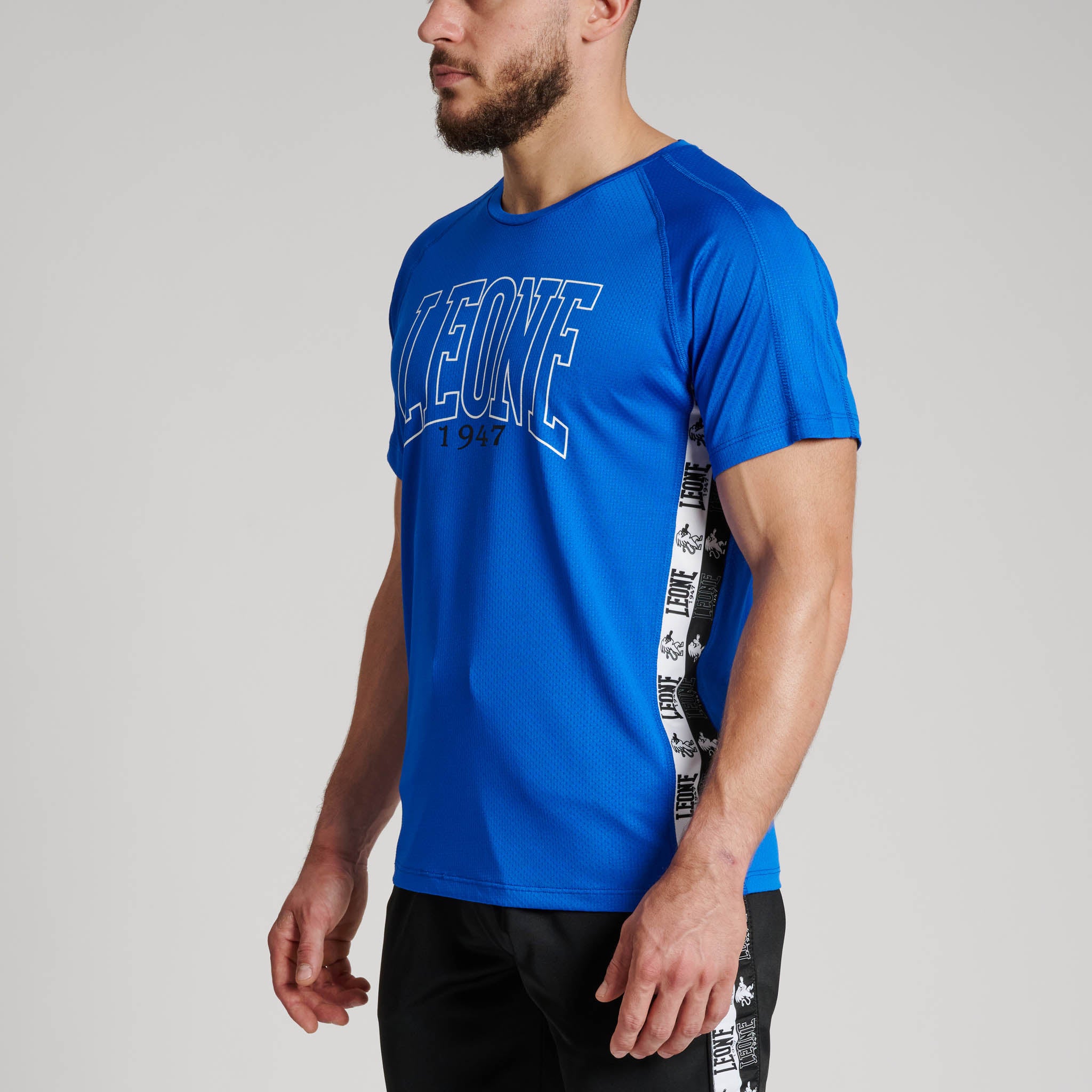 ICONIC T- SHIRT