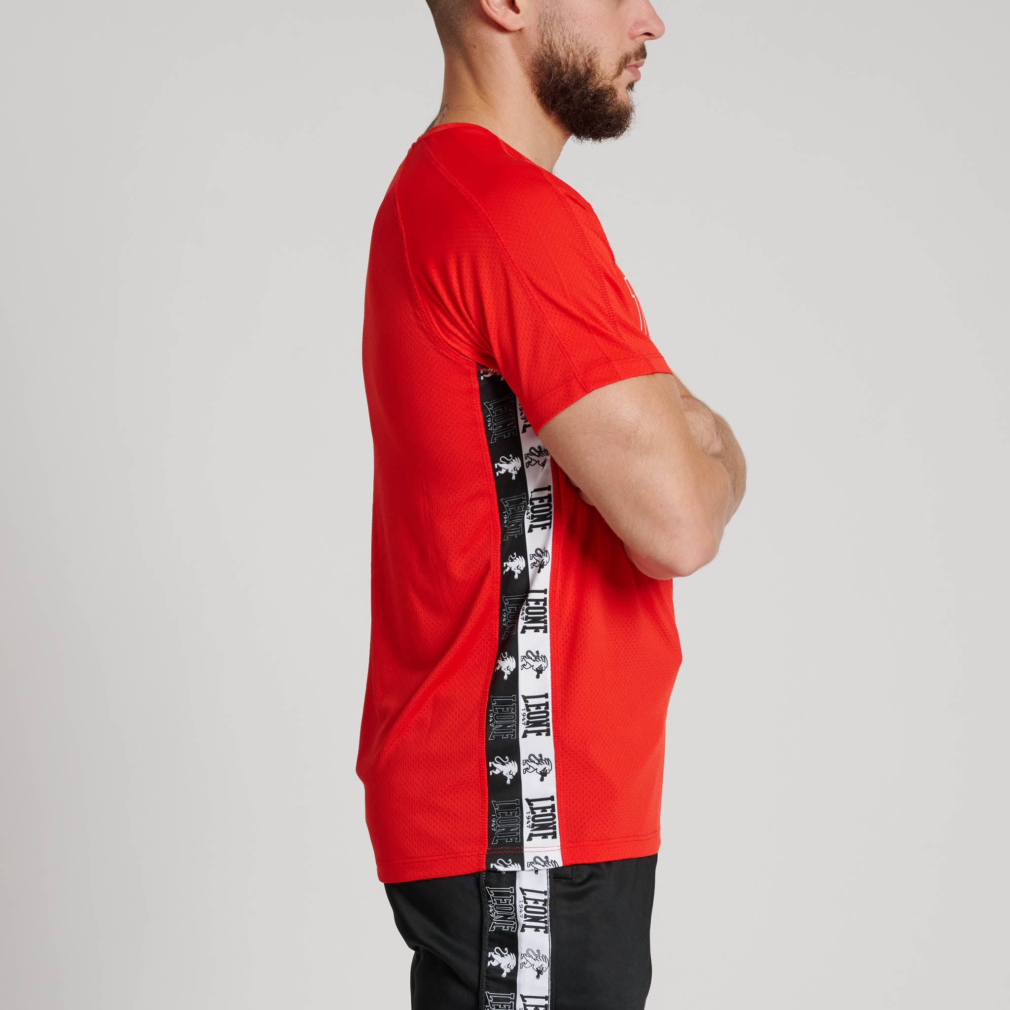 ICONIC T- SHIRT