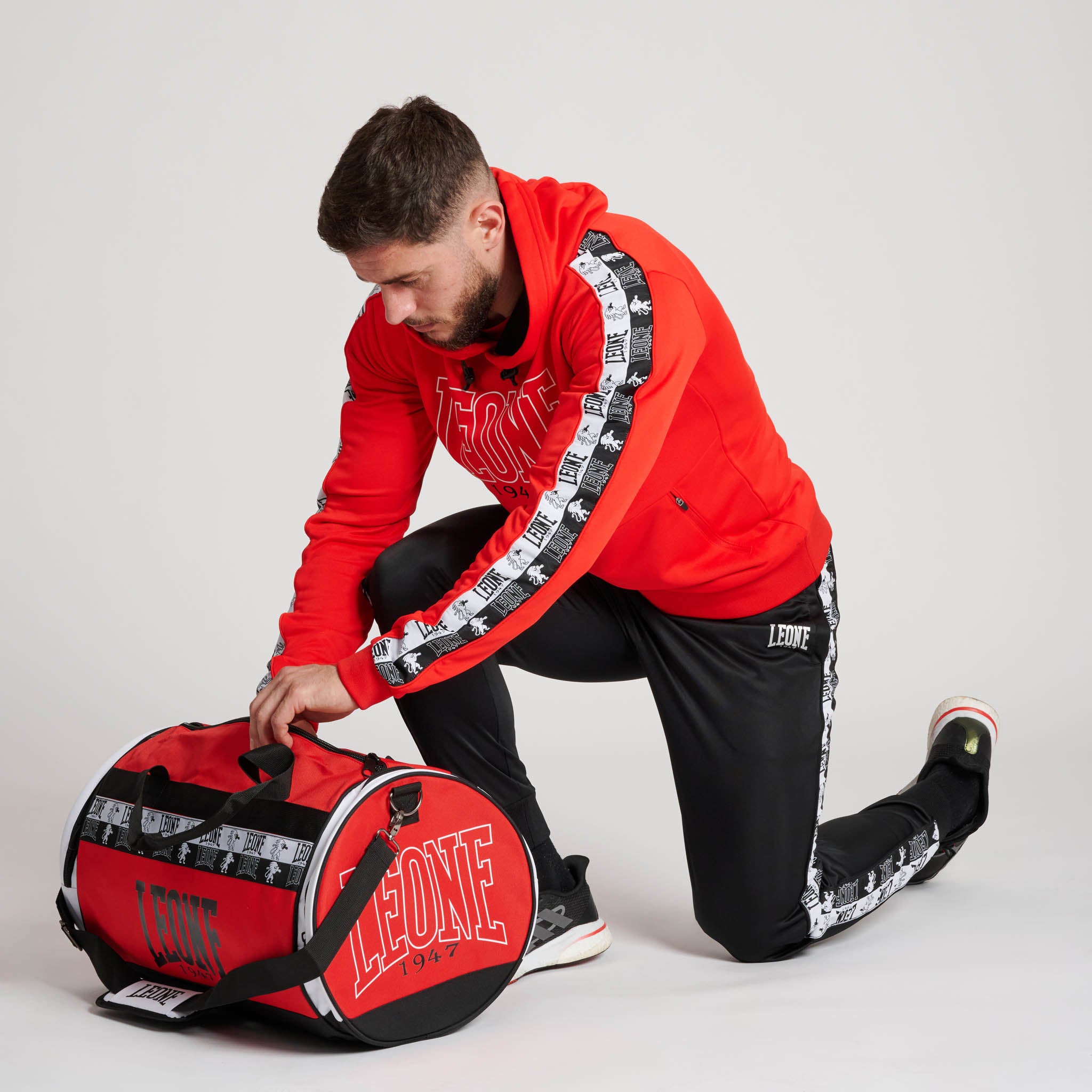 ICONIC HOODED SWEATSHIRT