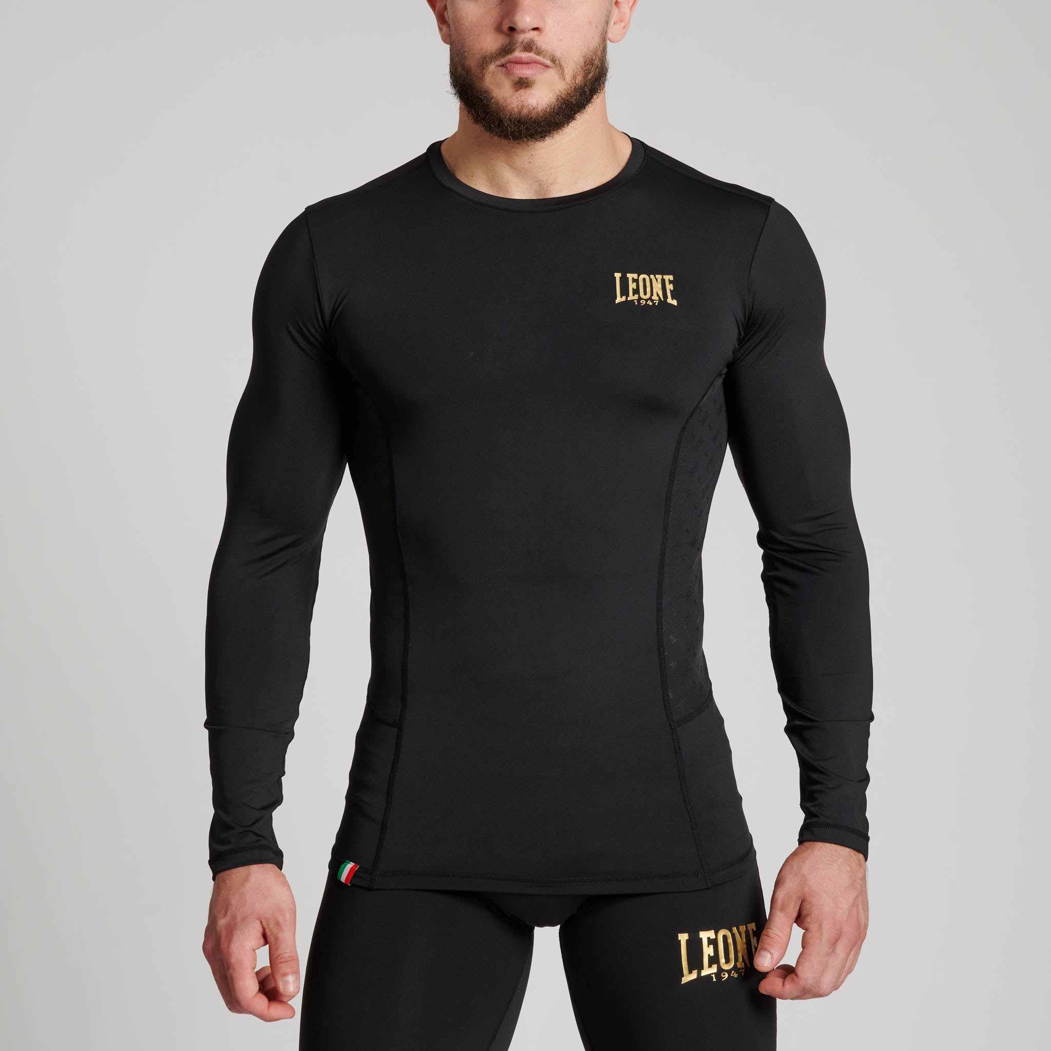 DNA COMPRESSION LONGSLEEVED T SHIRT