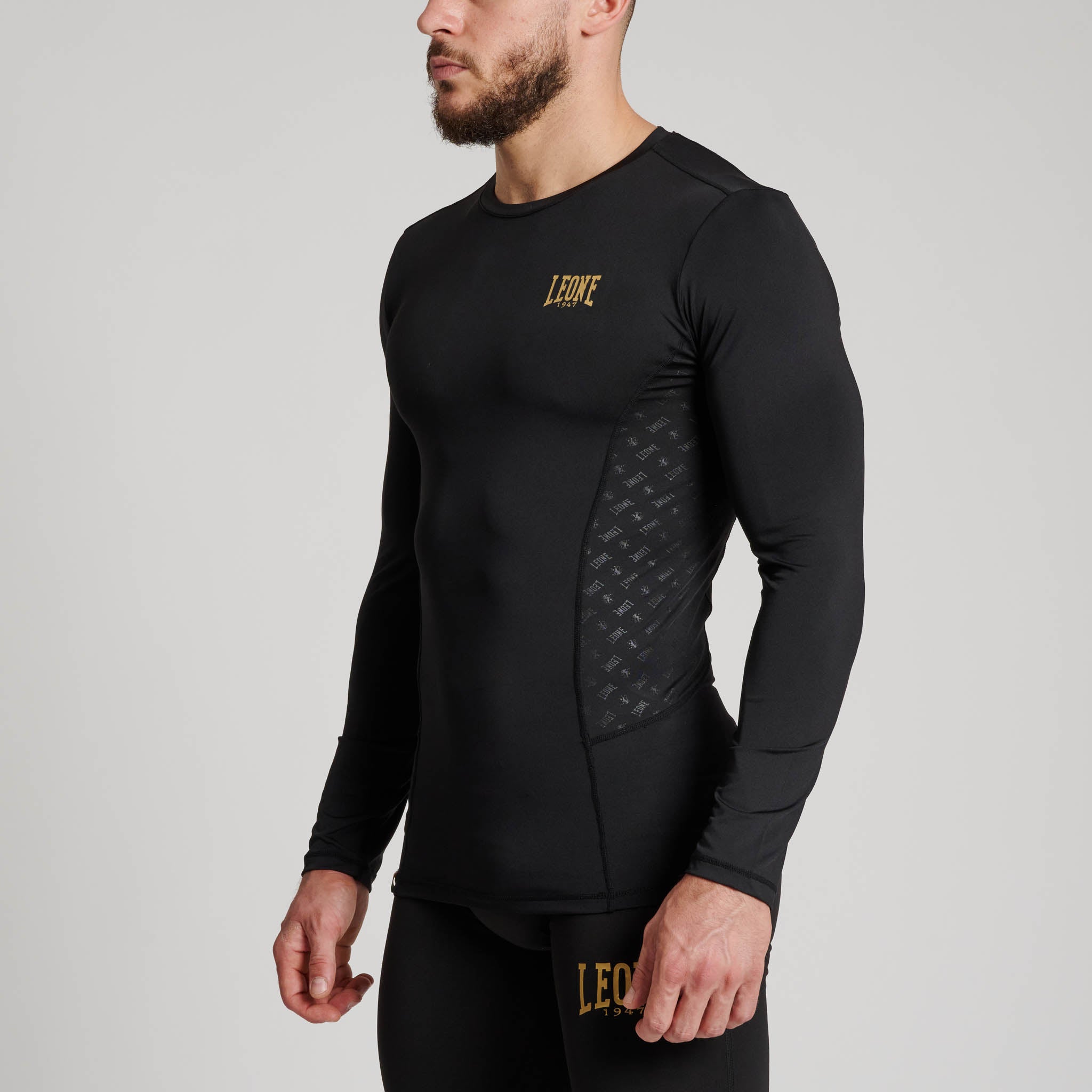 DNA COMPRESSION LONGSLEEVED T SHIRT
