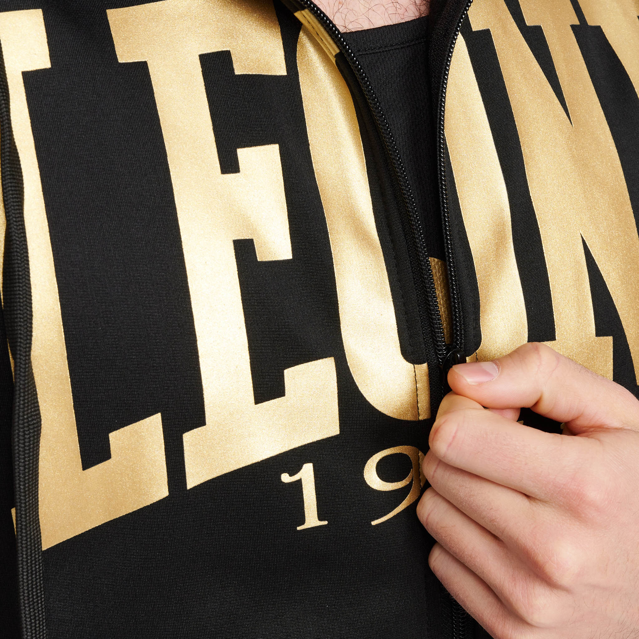 DNA SLEEVELESS SWEATSHIRT