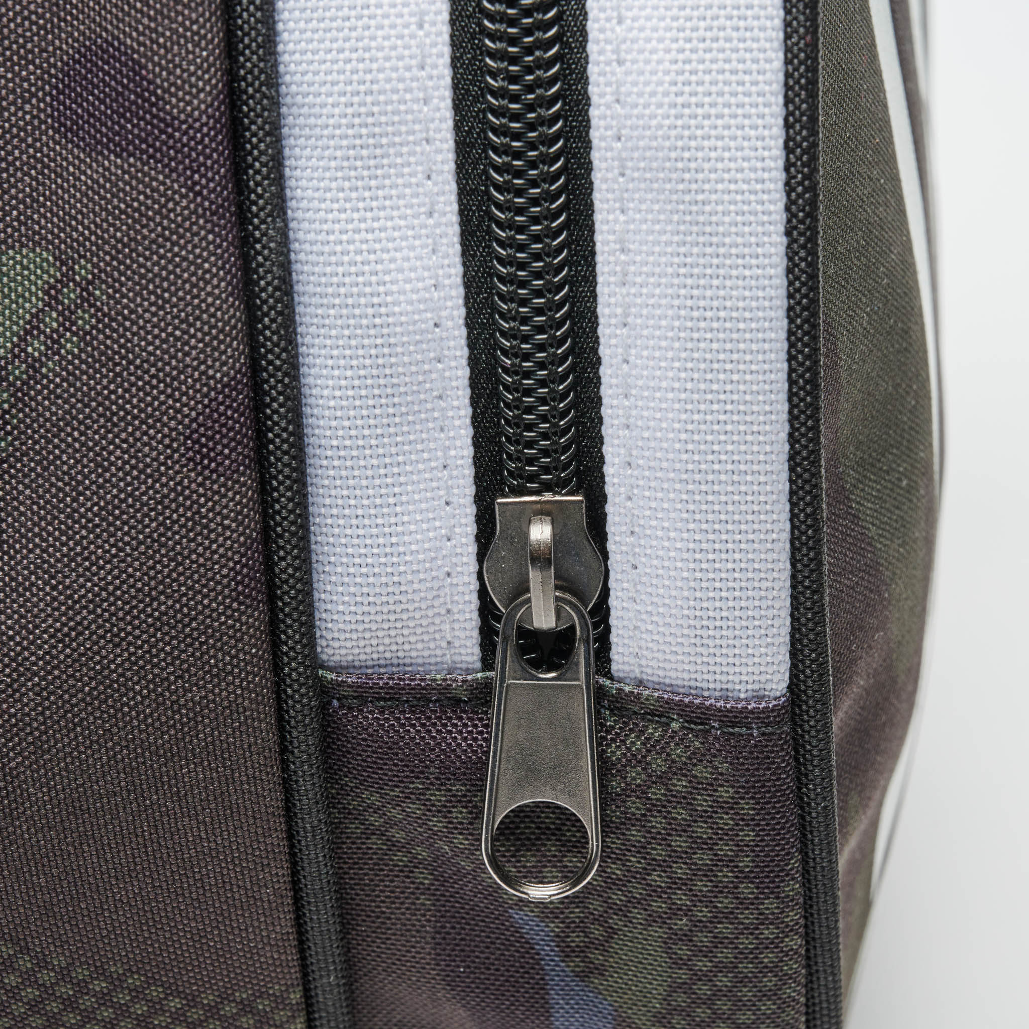 CAMOUFLAGE DUFFLE BAG