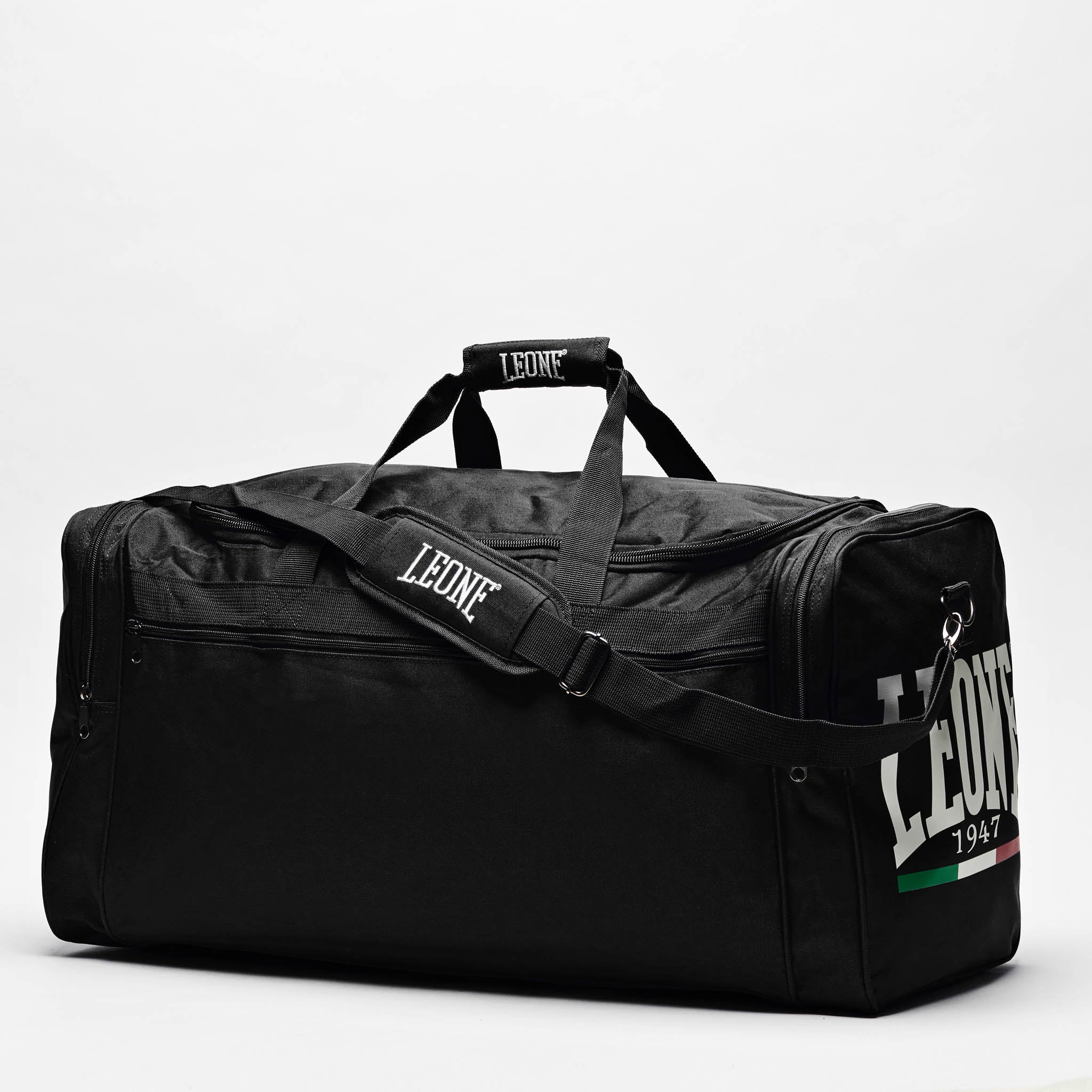 TRAINING DUFFLE BAG
