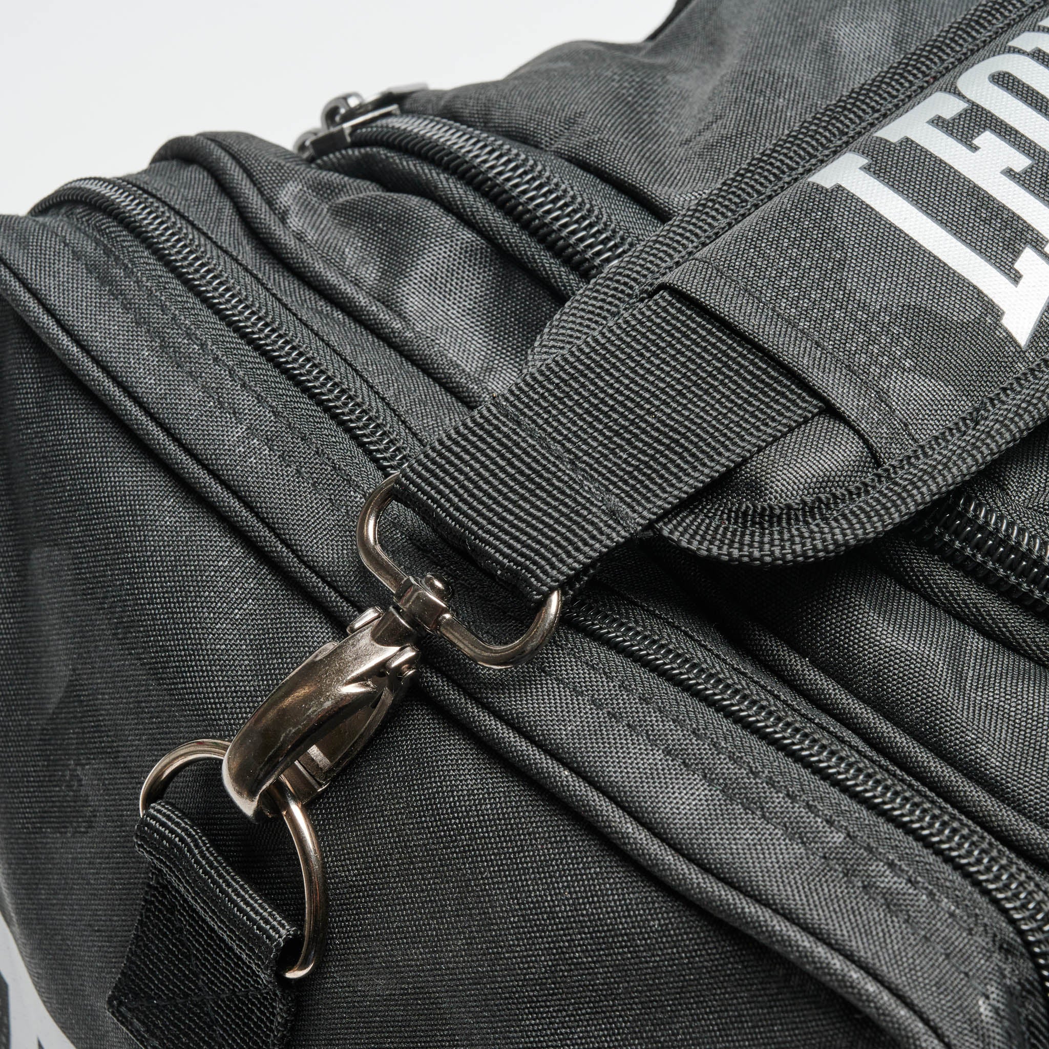 CAMOBLACK DUFFEL BAG