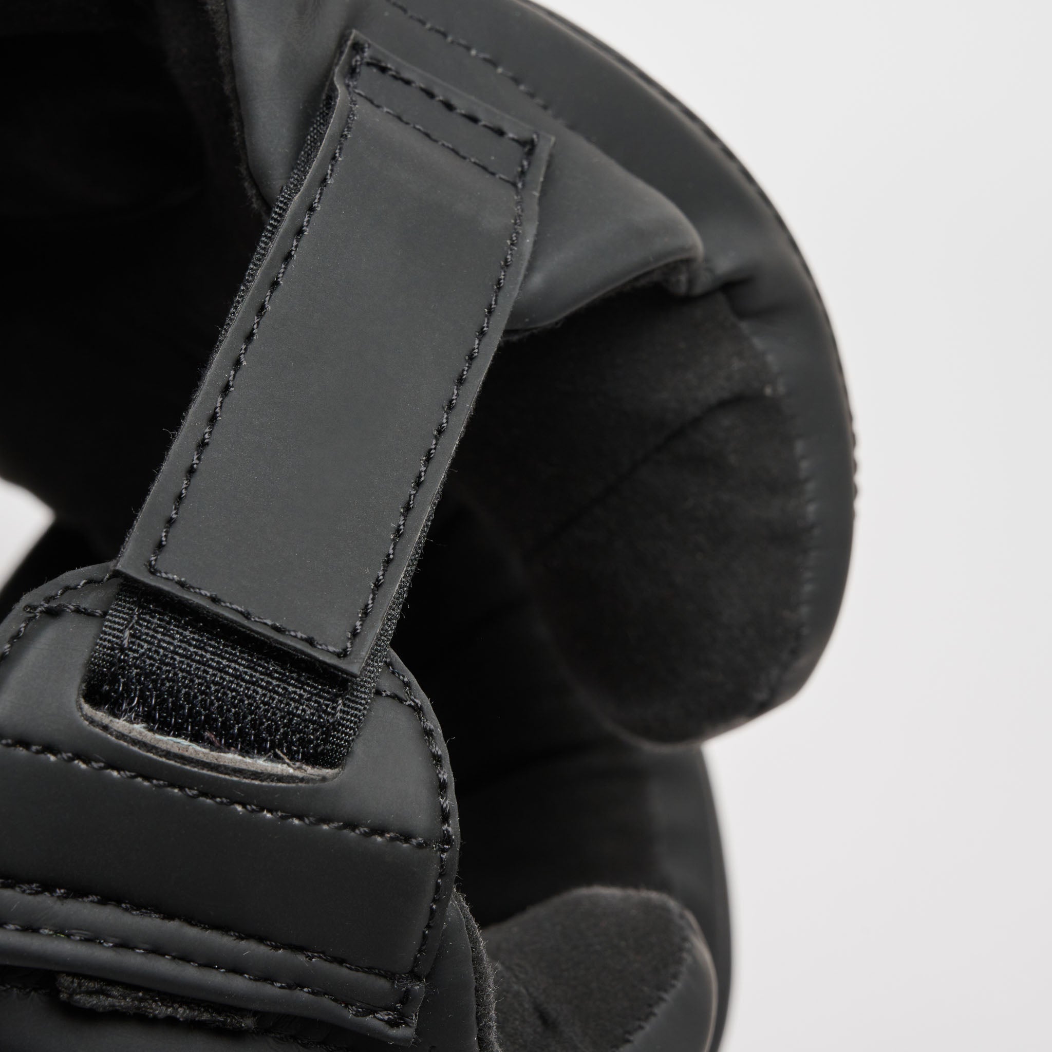 BLACK EDITION HEADGEAR