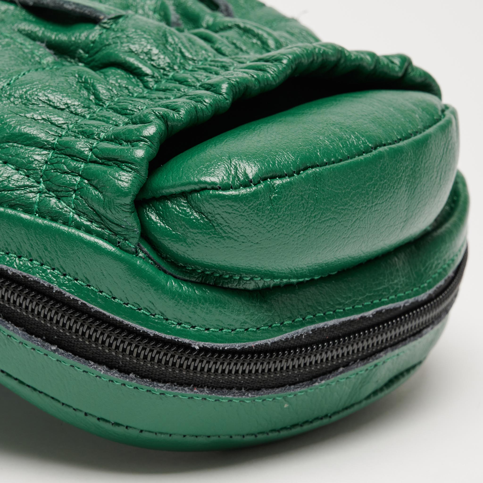 ARISTOTELE CLASSICO CURVED PUNCH MITTS