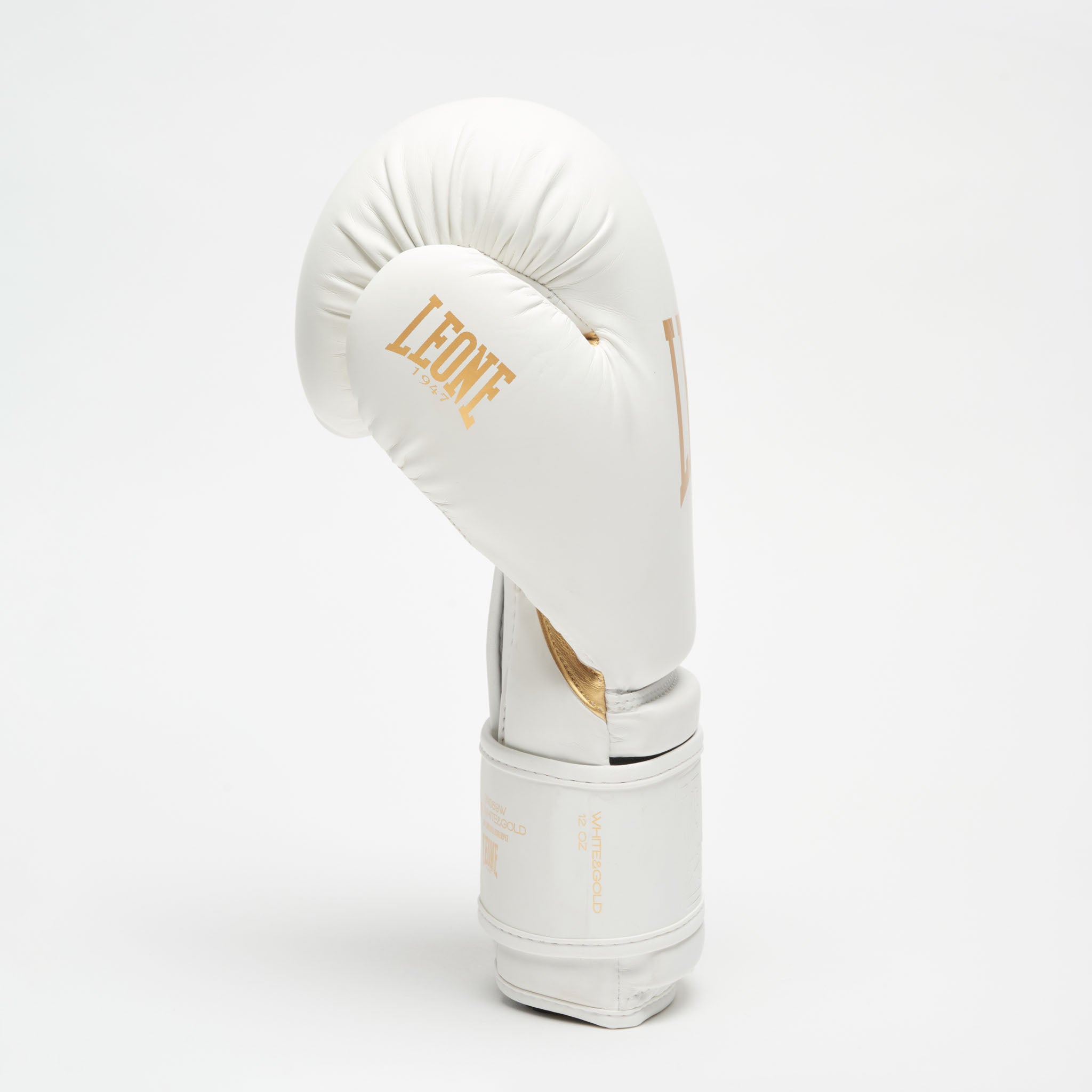 WHITE&GOLD BOXING GLOVES