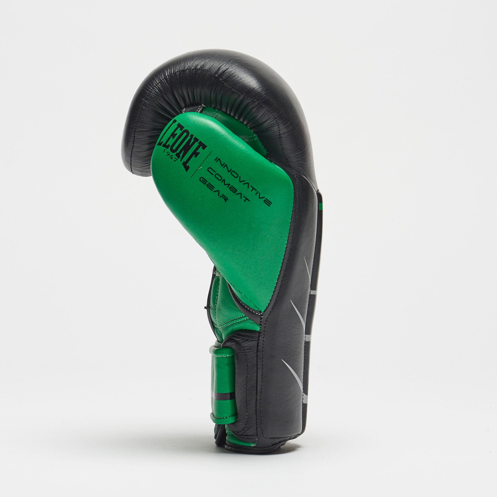 REVO PERFORMANCE BOXING GLOVES