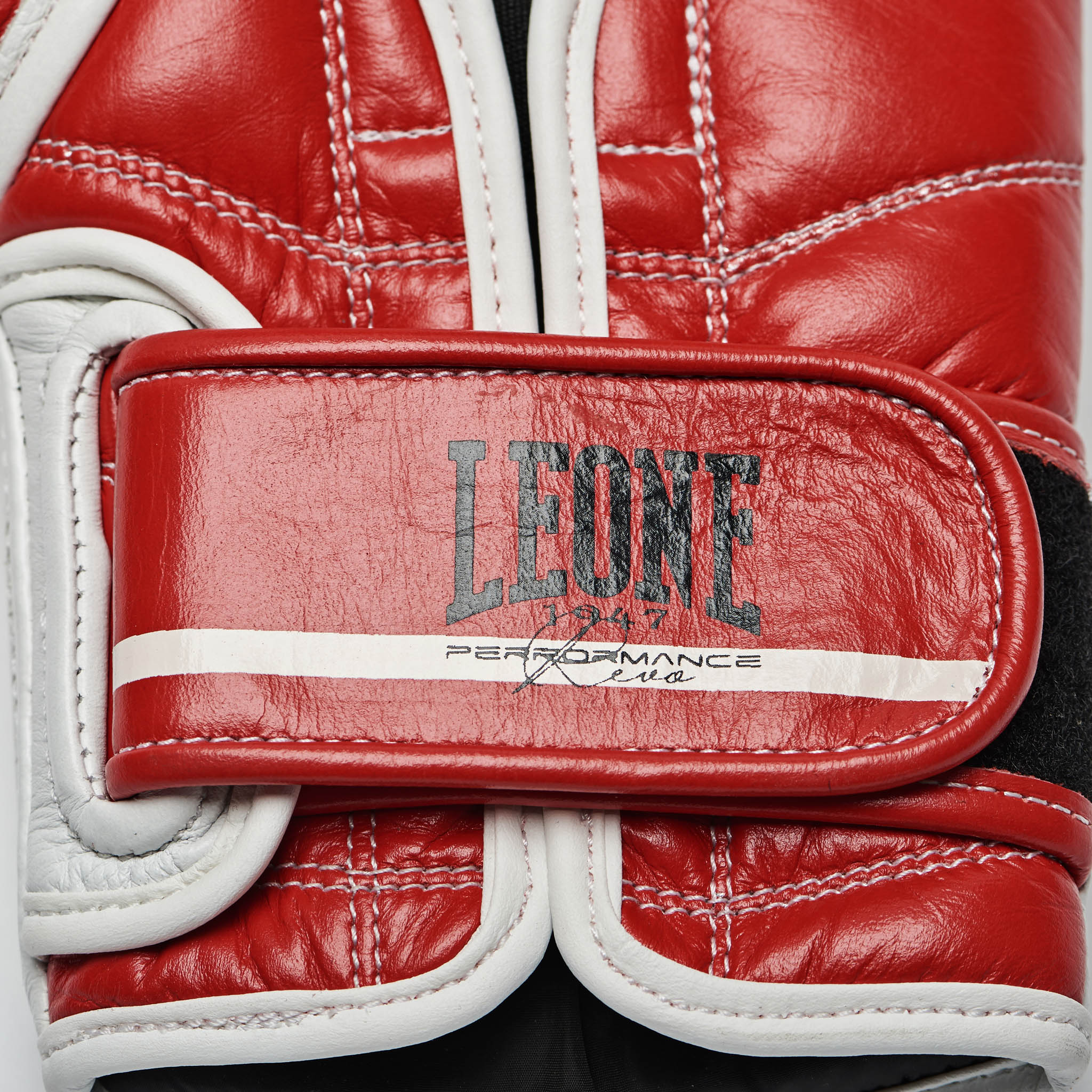 REVO PERFORMANCE BOXING GLOVES