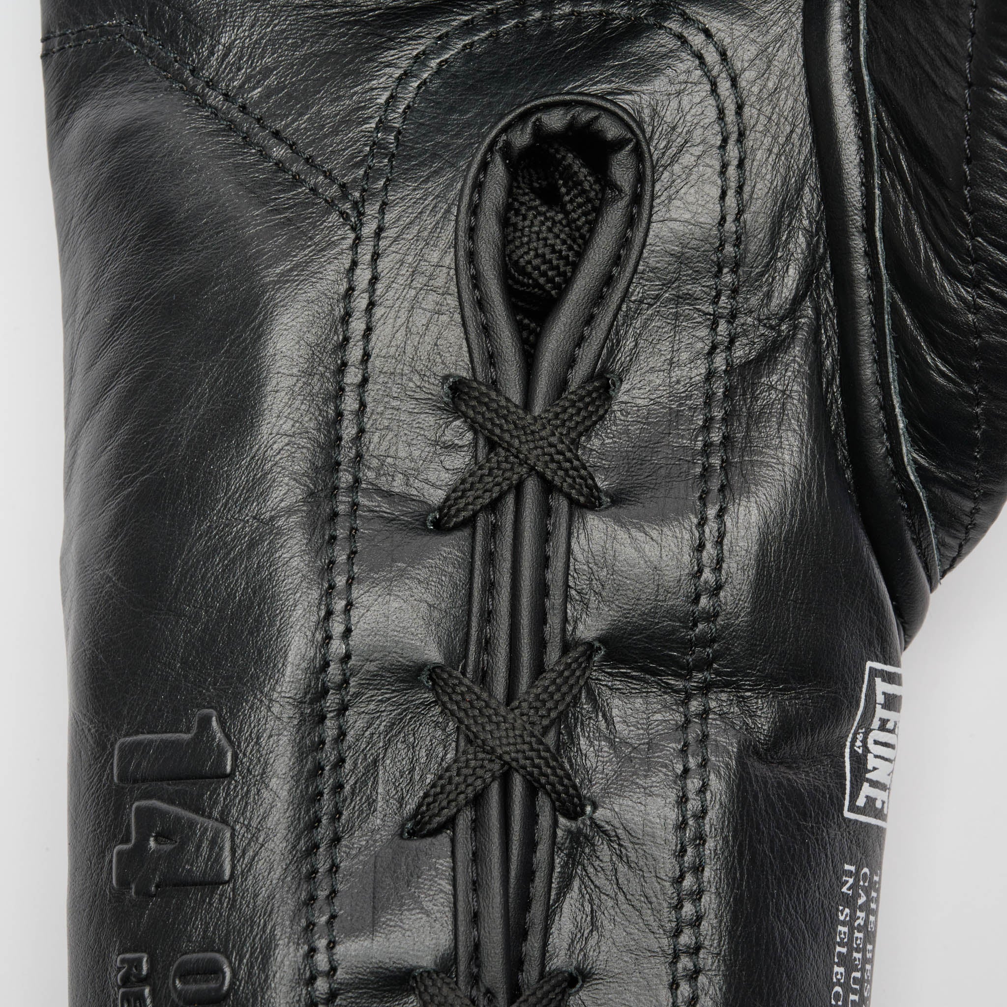 THE GREATEST BOXING GLOVES