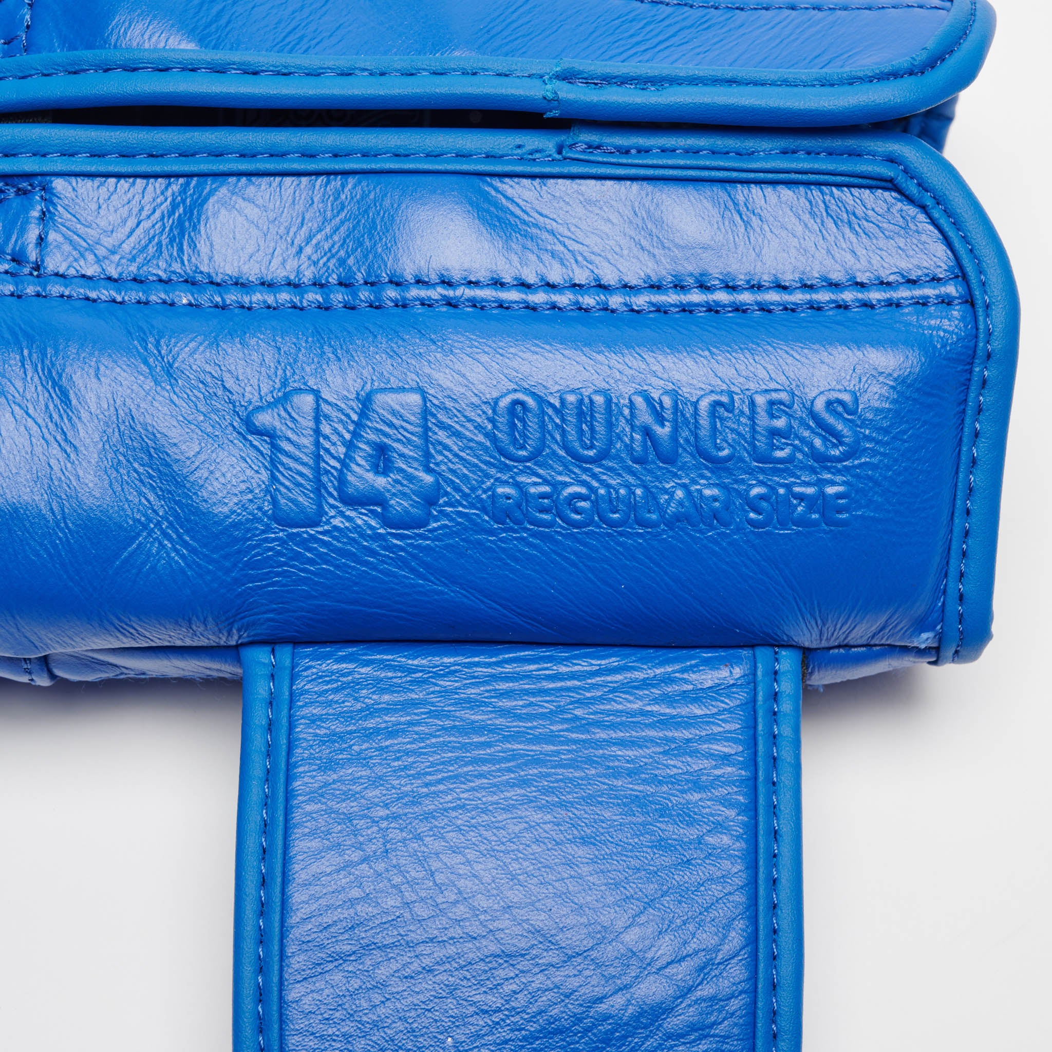 THE GREATEST BOXING GLOVES