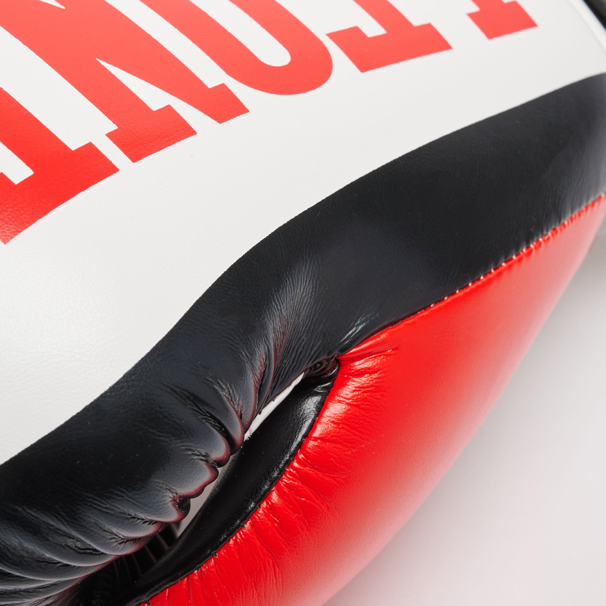 LOGO WACS BOXING GLOVES