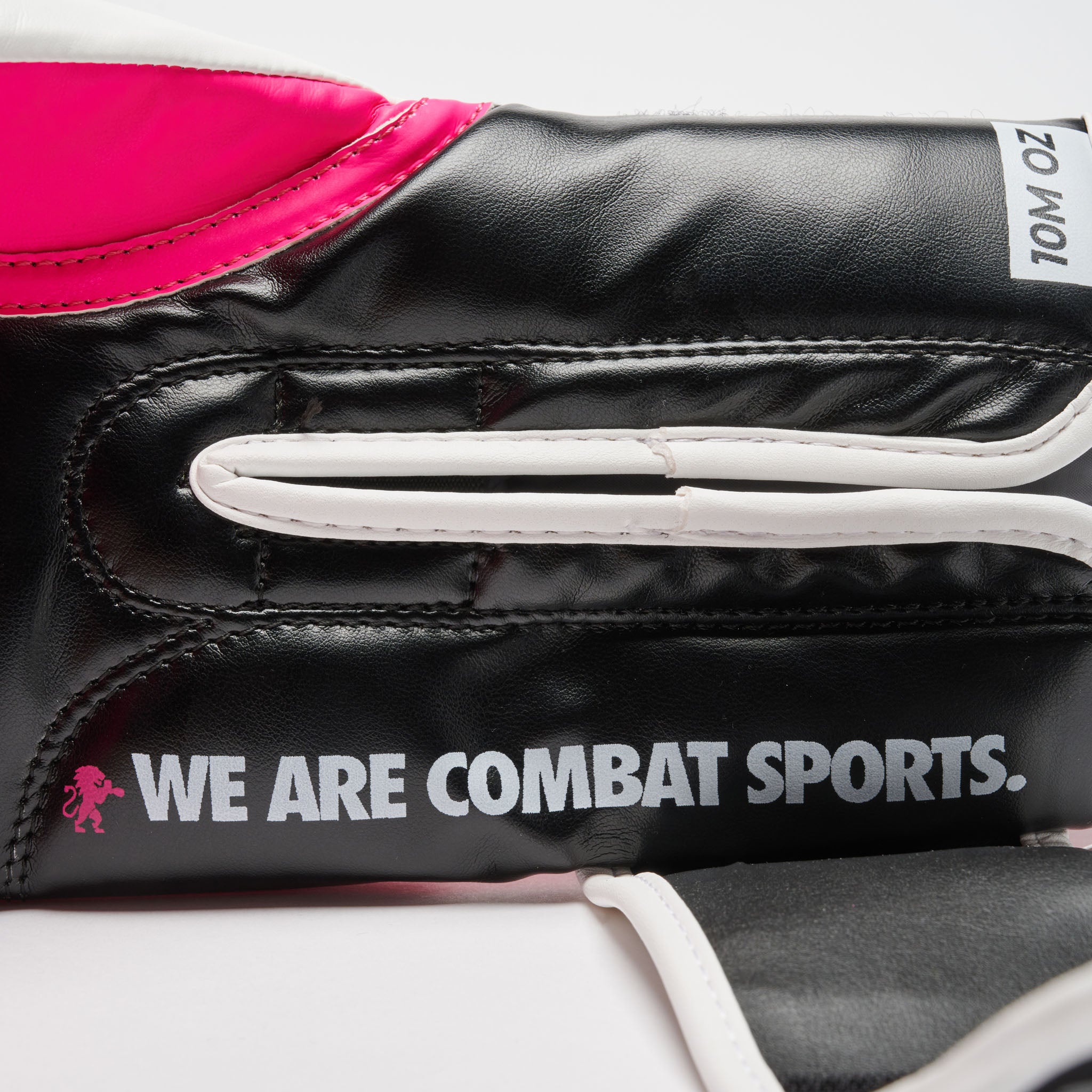 LOGO WACS BOXING GLOVES