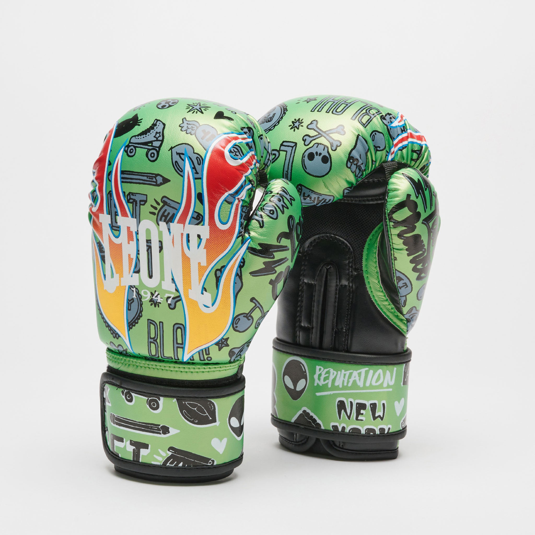 FLAMES JR BOXING GLOVES
