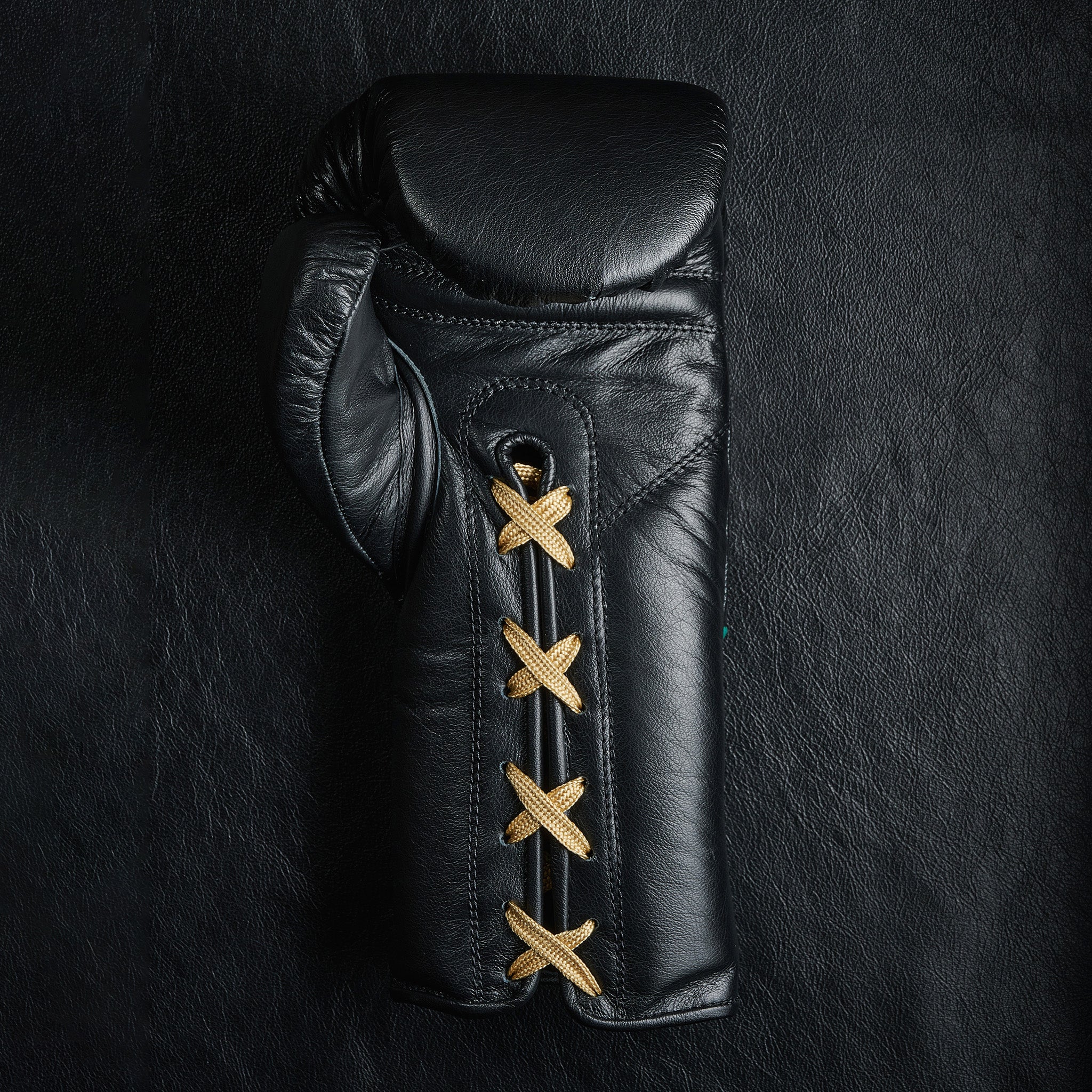 ORLANDO CLASSICO BOXING GLOVES LACES