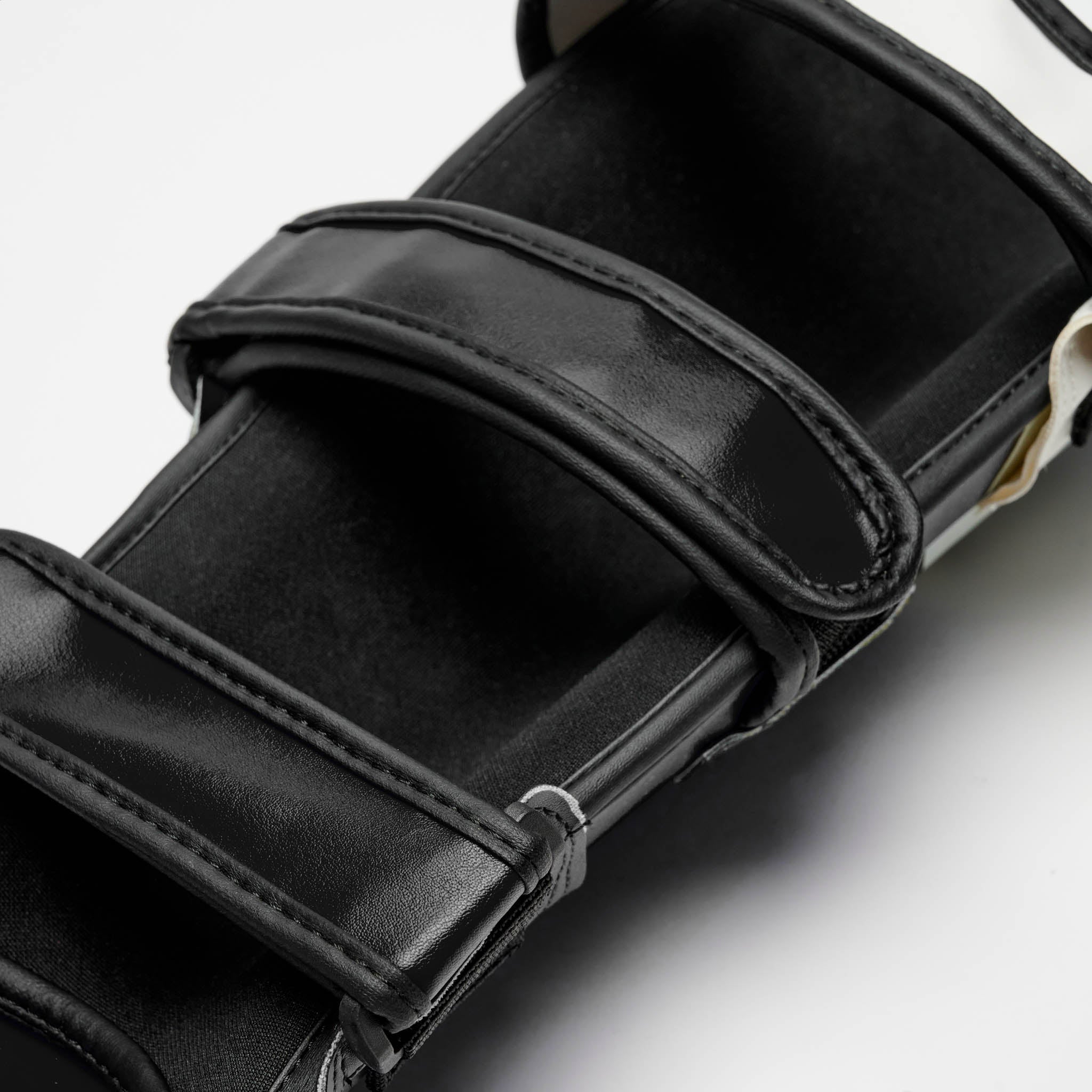 SHOCK Shinguards