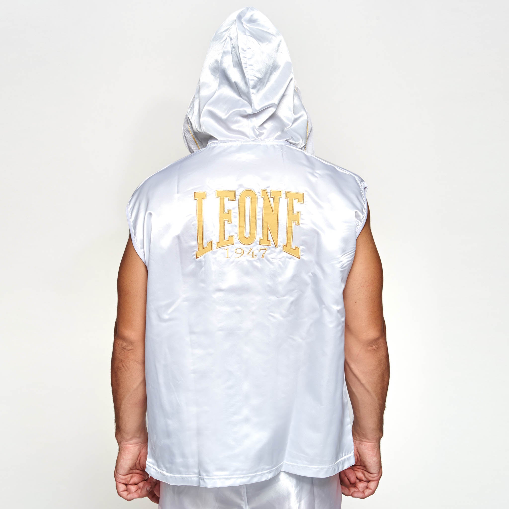 PREMIUM SLEEVELESS BOXING GOWN