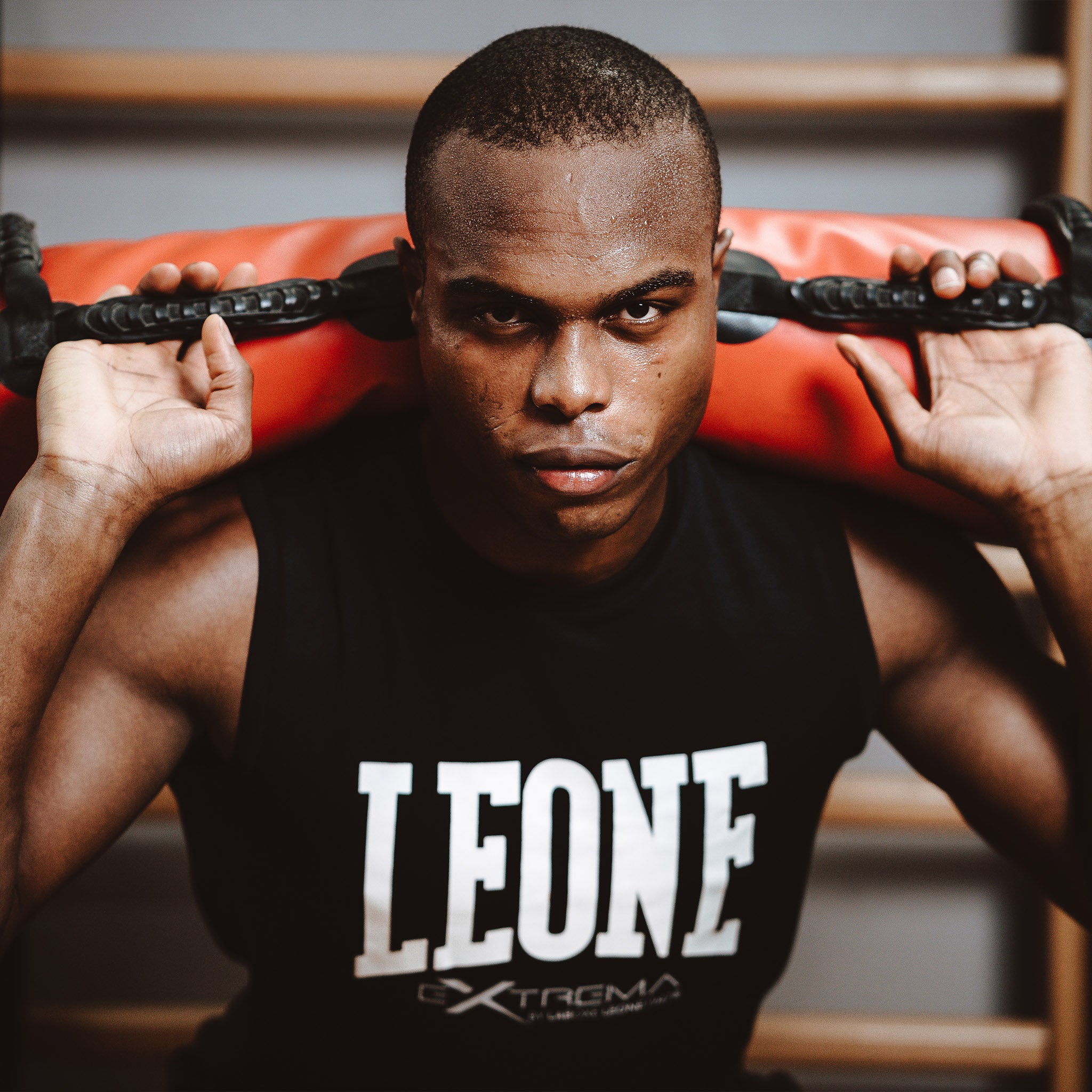 LOGO SLEEVELESS T SHIRT