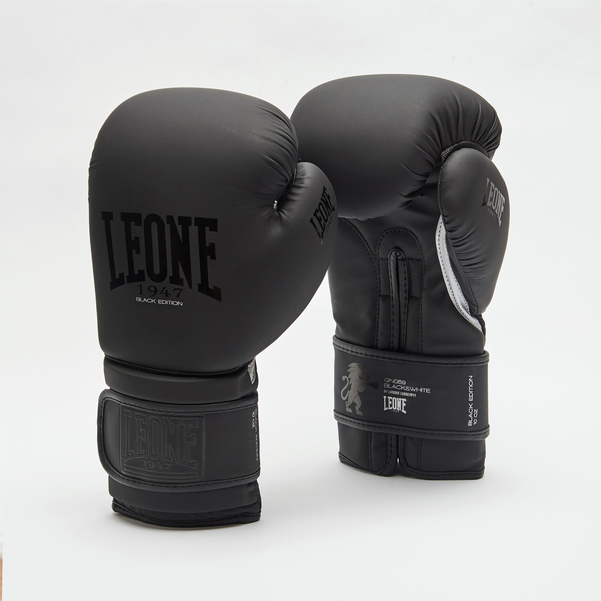 BLACK&WHITE BOXING GLOVES