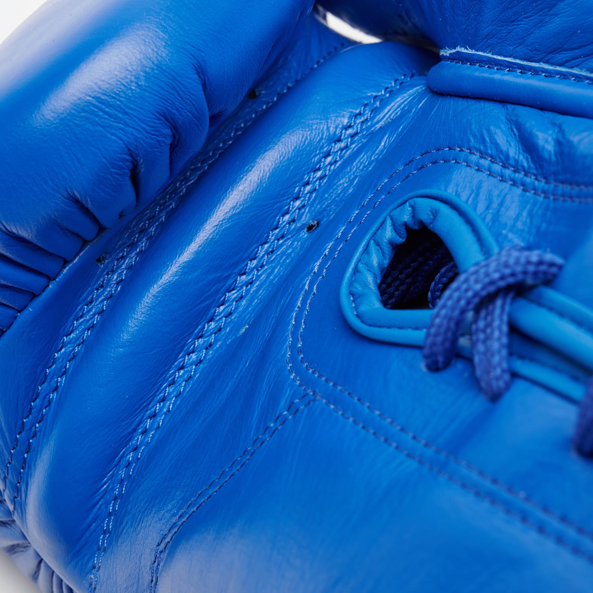 THE GREATEST BOXING GLOVES
