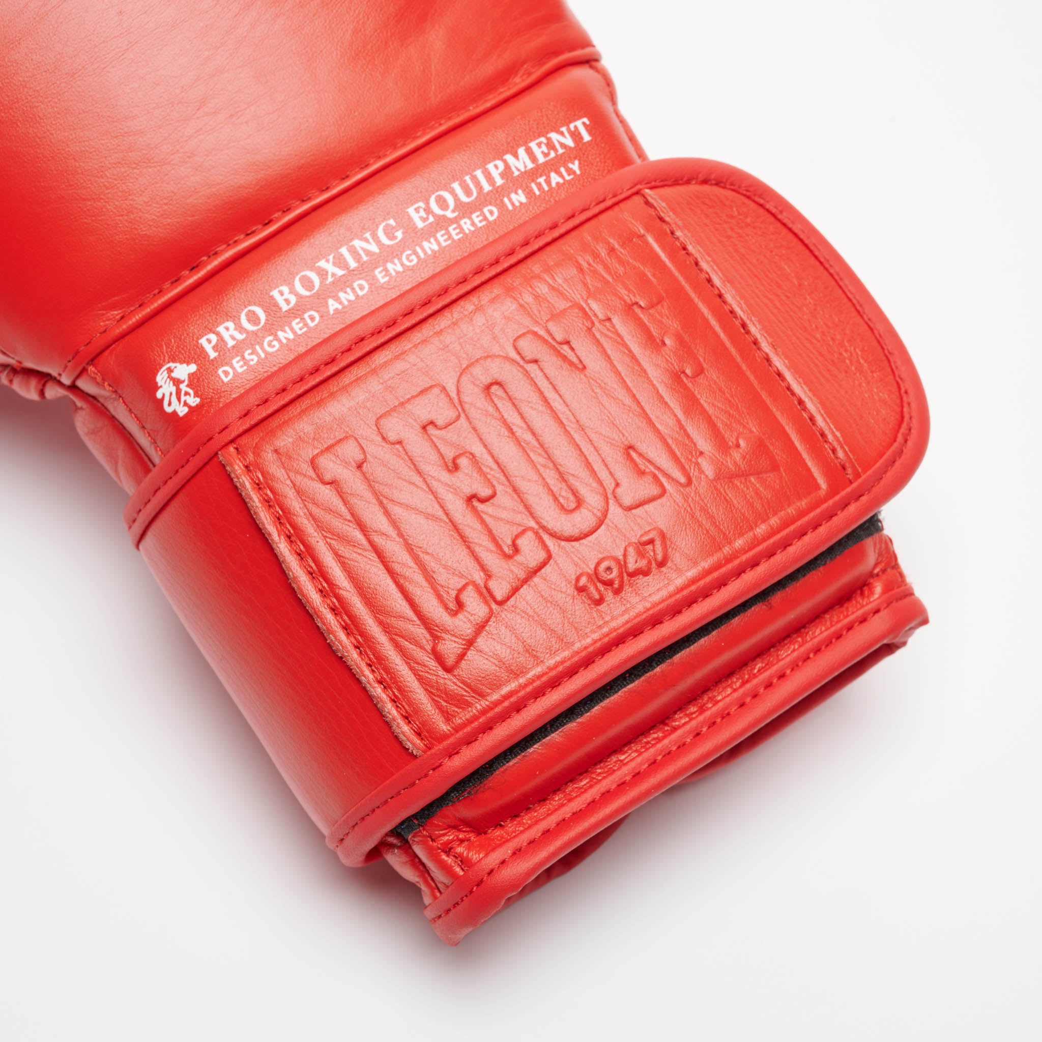 THE GREATEST BOXING GLOVES