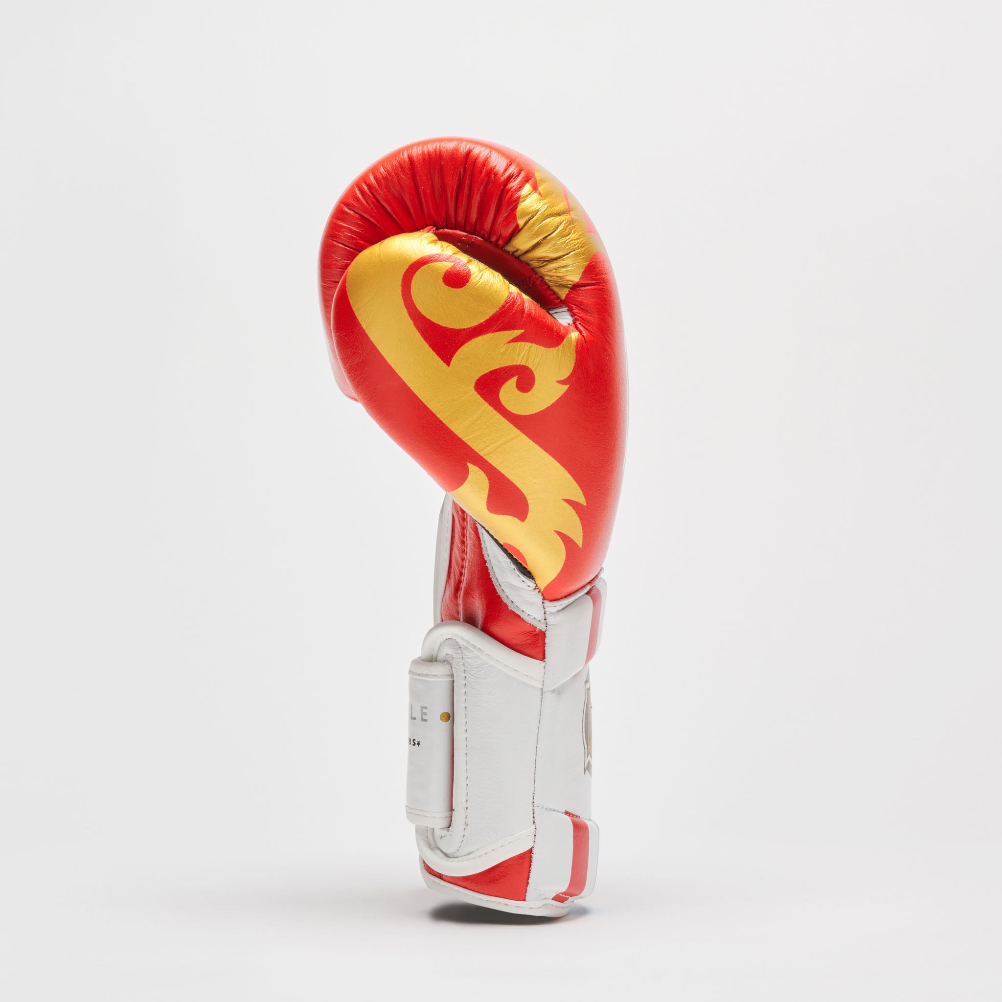 THAI STYLE BOXING GLOVES