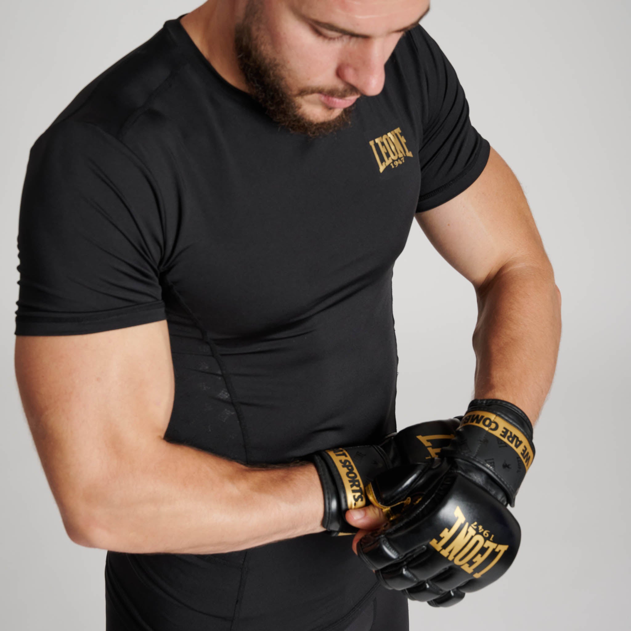 MMA GLOVES DNA